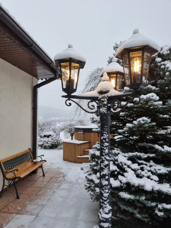 Vila Naszjestwasz Gorki Male  Exteriér fotografie