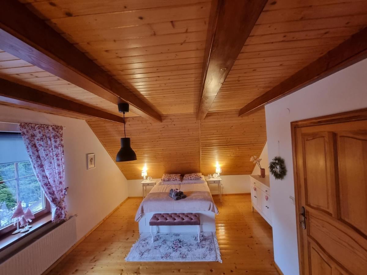 Vila Naszjestwasz Gorki Male  Exteriér fotografie