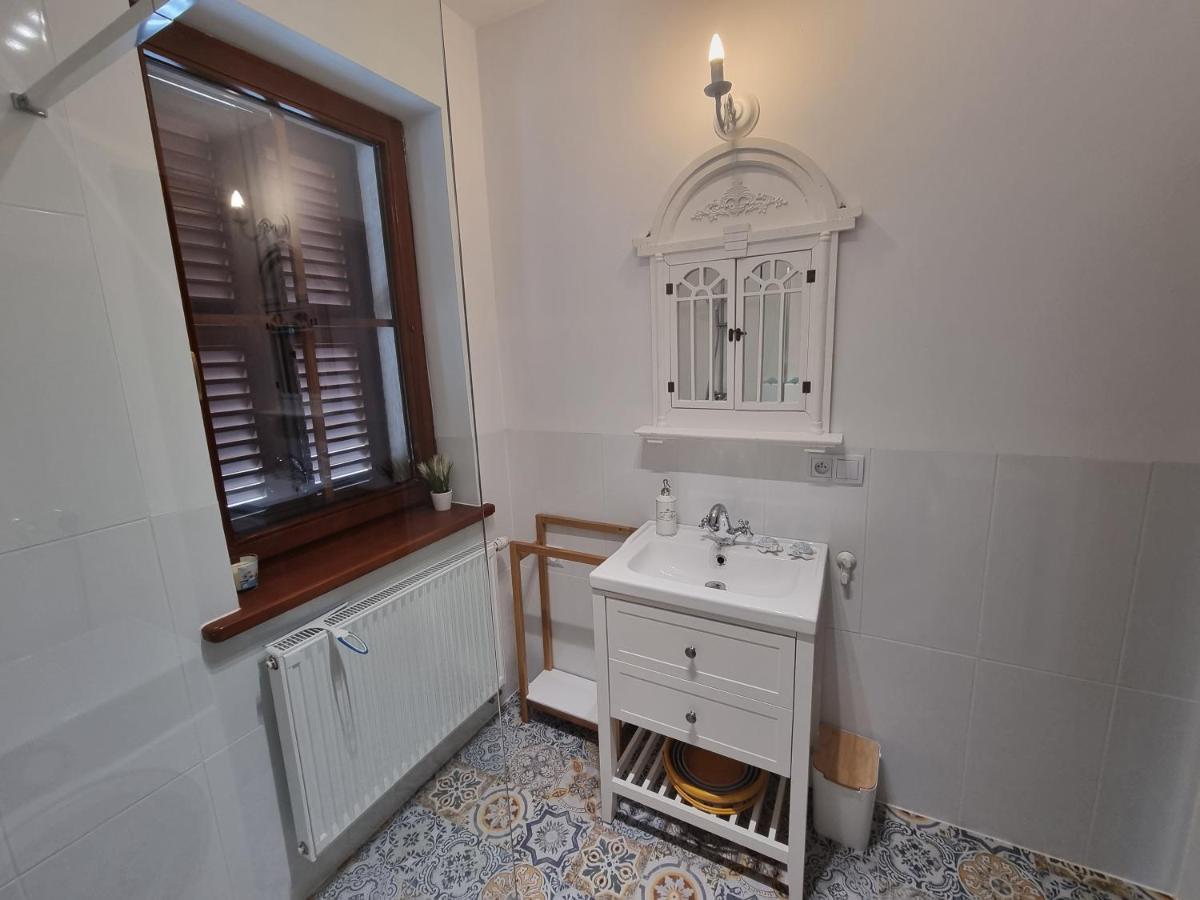 Vila Naszjestwasz Gorki Male  Exteriér fotografie